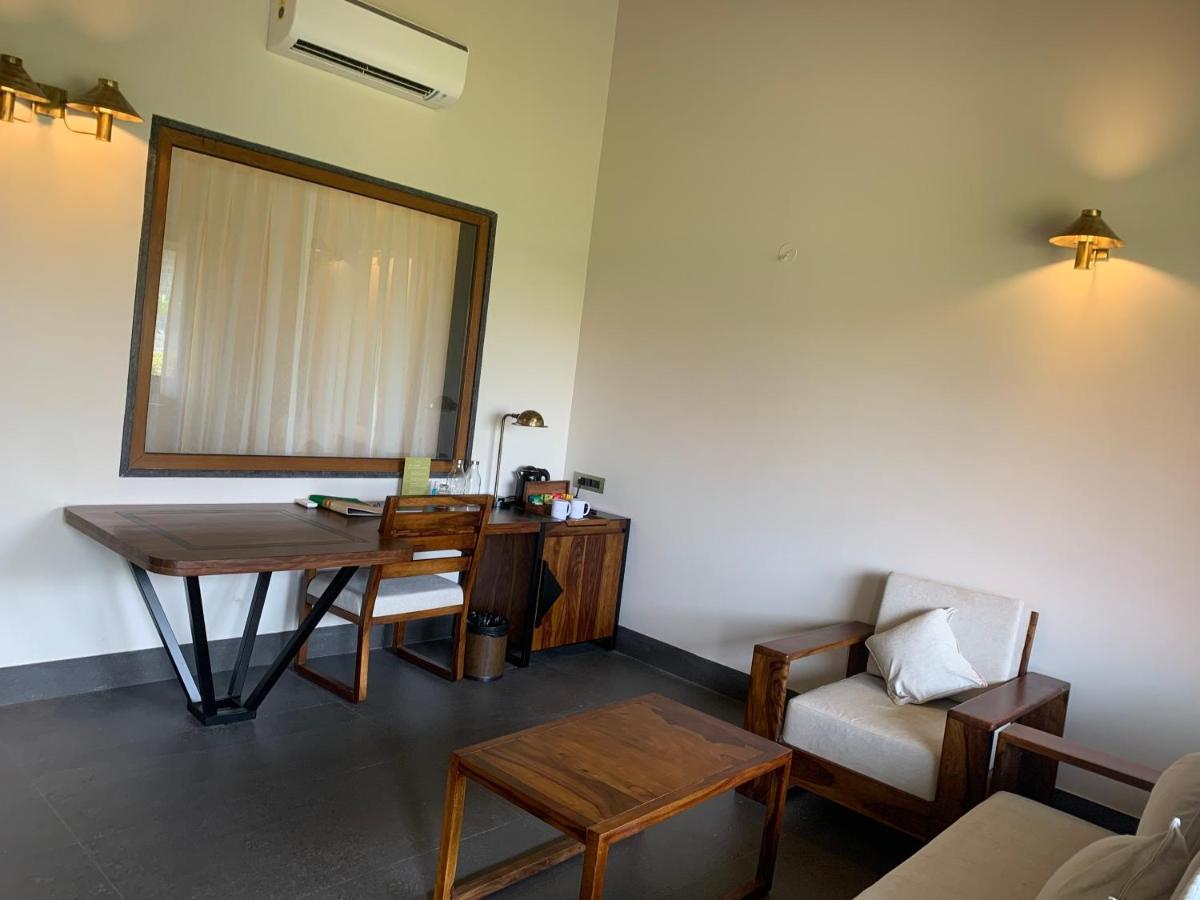 Viveda Wellness Resort Nashik Zewnętrze zdjęcie