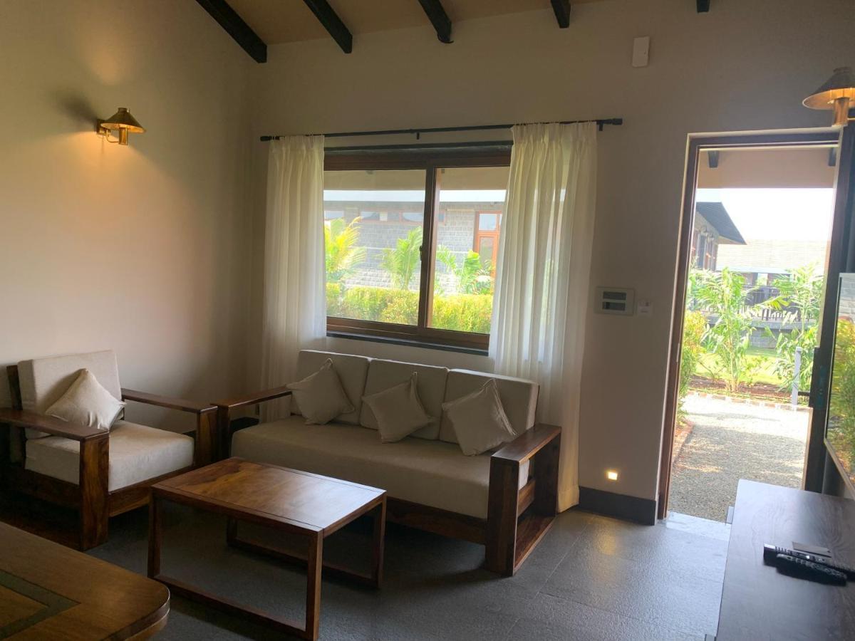 Viveda Wellness Resort Nashik Zewnętrze zdjęcie