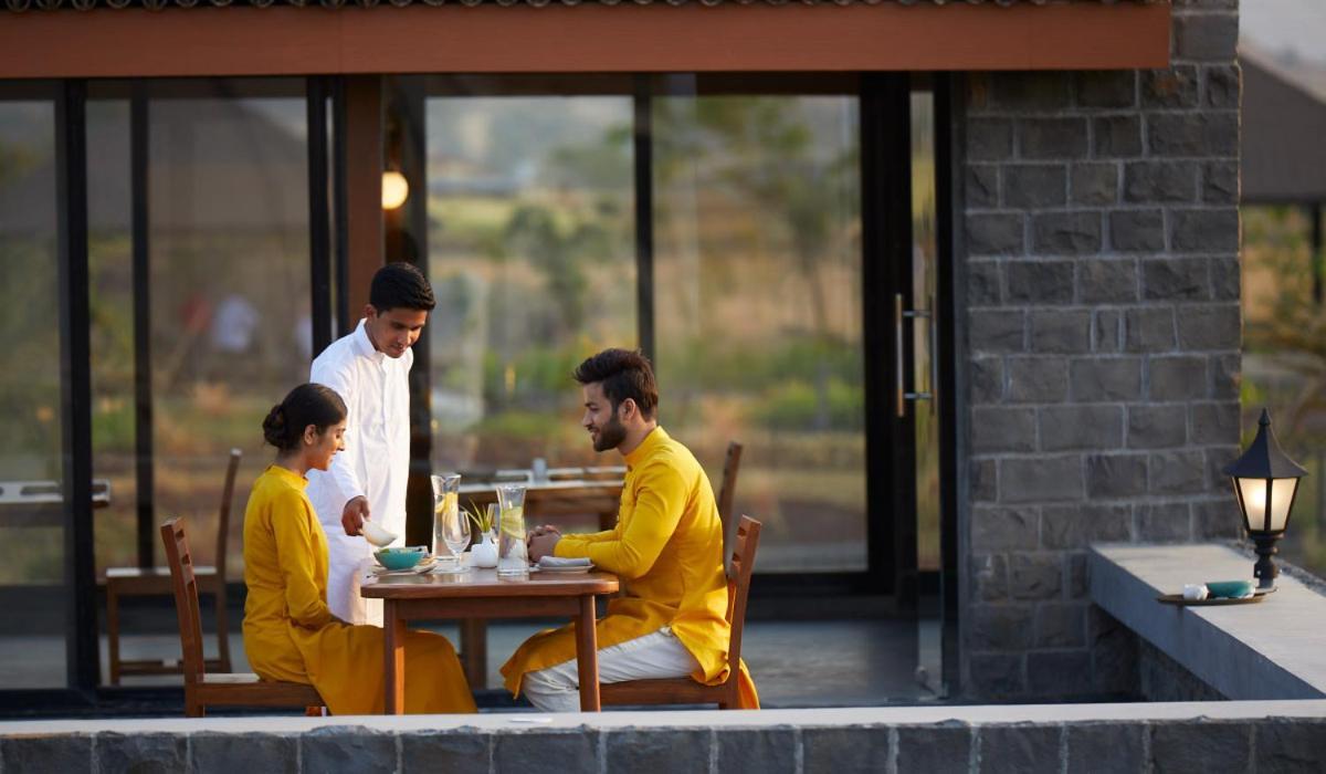 Viveda Wellness Resort Nashik Zewnętrze zdjęcie